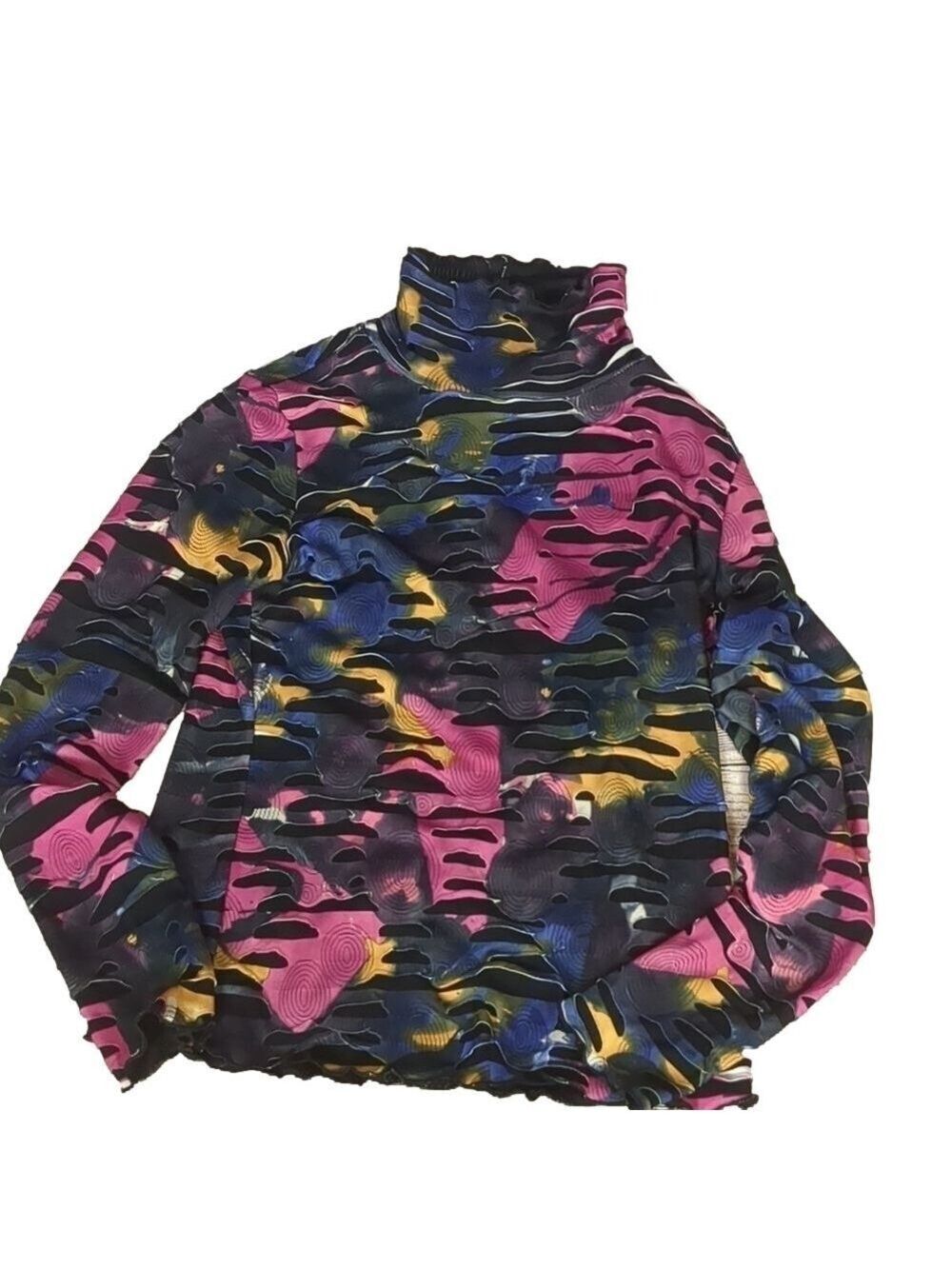 Sno skins crinkle turtleneck long sleeve top size small
